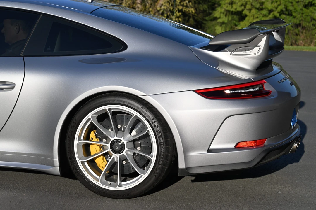 2019 Porsche 991 GT3 - Image 28 of 31