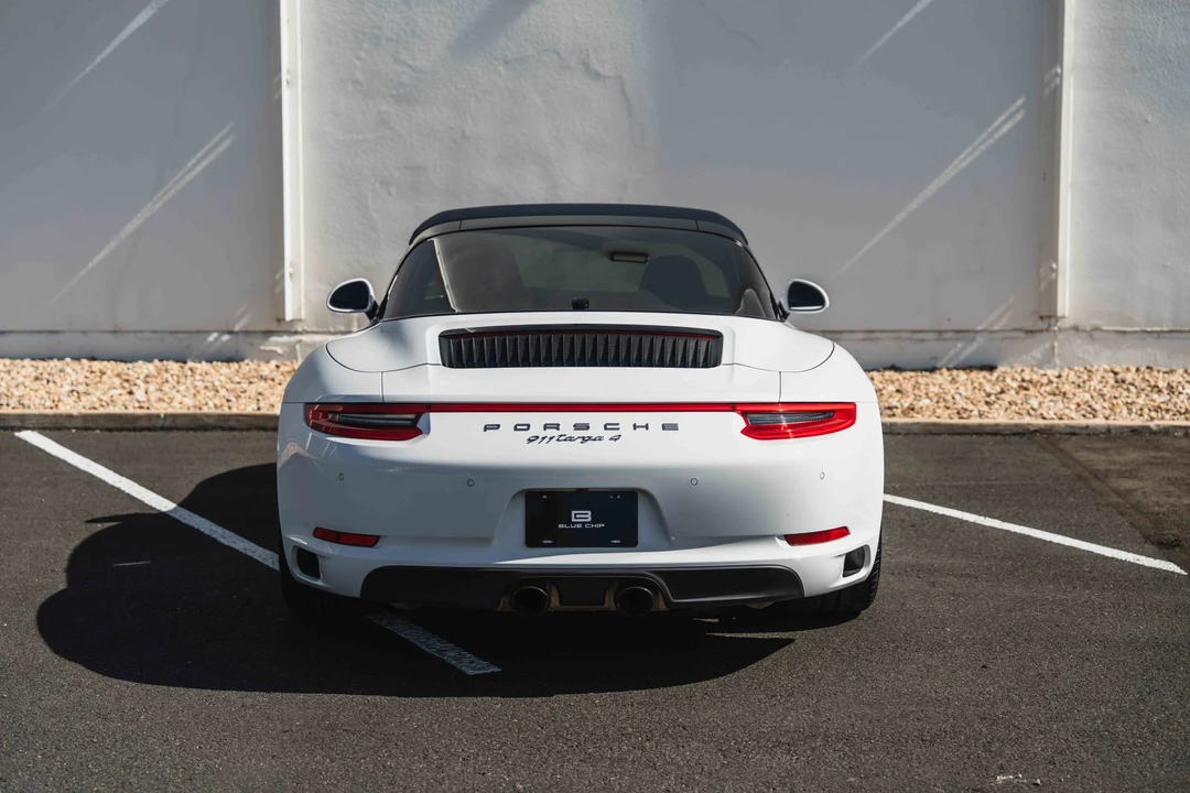 2019 Porsche 991 Targa 4 & 4S - Image 25 of 31