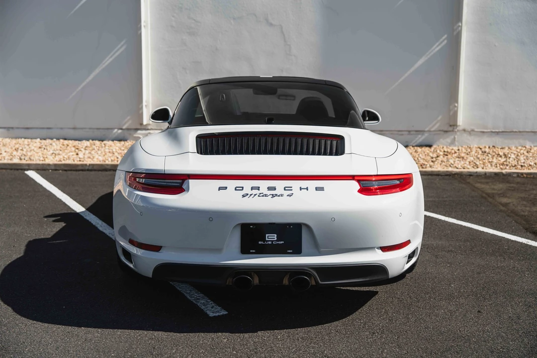 2019 Porsche 991 Targa 4 & 4S - Image 29 of 31