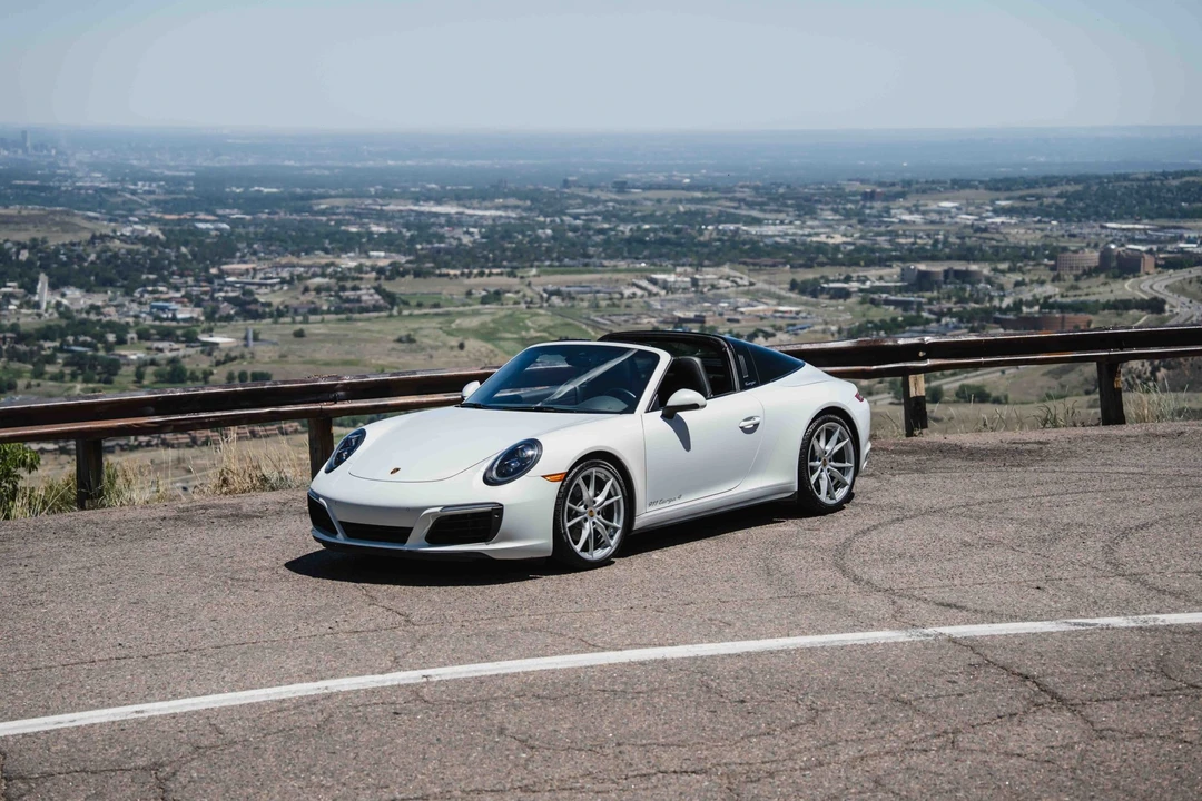 2019 Porsche 991 Targa 4 & 4S - Image 3 of 31