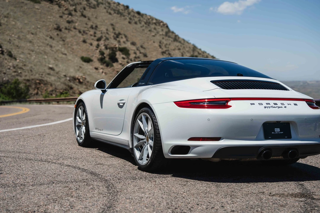 2019 Porsche 991 Targa 4 & 4S - Image 7 of 31