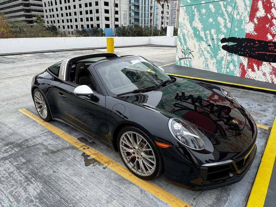 2019 Porsche 991 Targa 4 GTS - Image 21 of 31