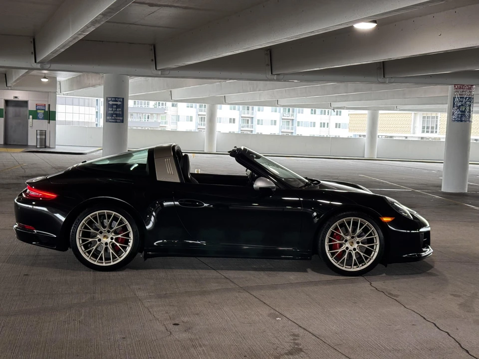 2019 Porsche 991 Targa 4 GTS - Image 11 of 31