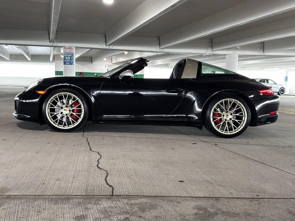 2019 Porsche 991 Targa 4 GTS - Image 19 of 31