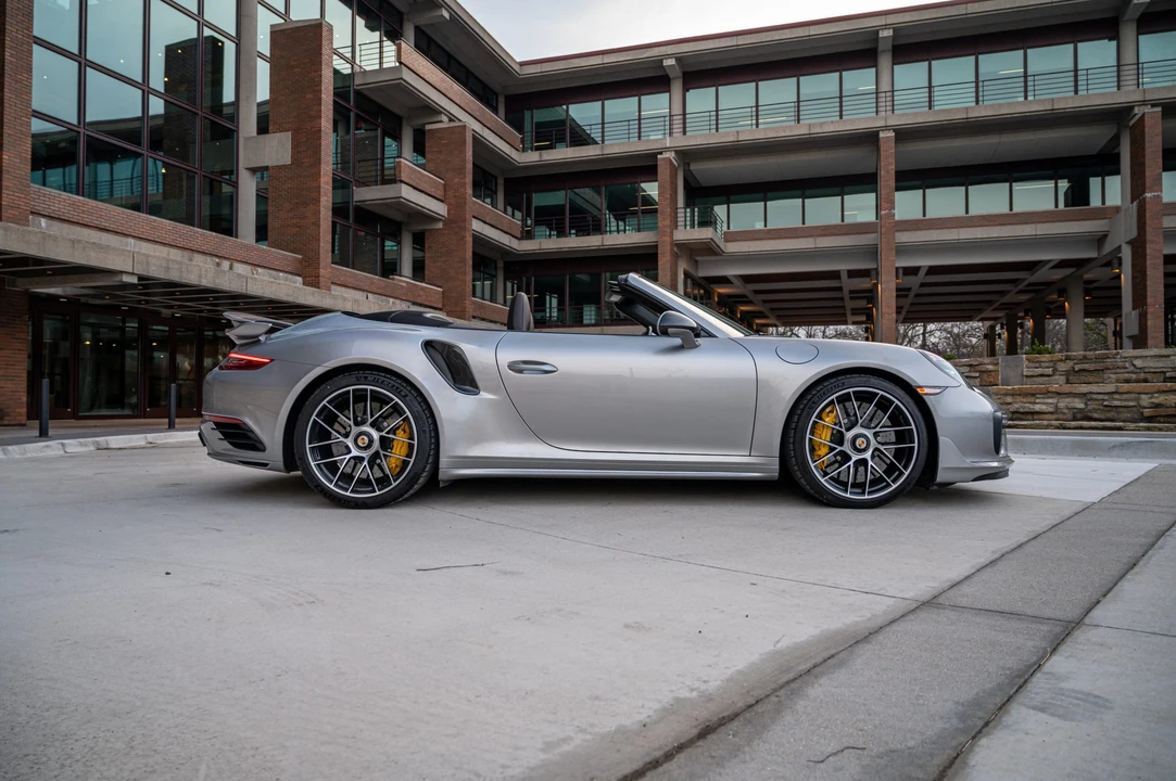 2019 Porsche 991 Turbo - Image 21 of 31