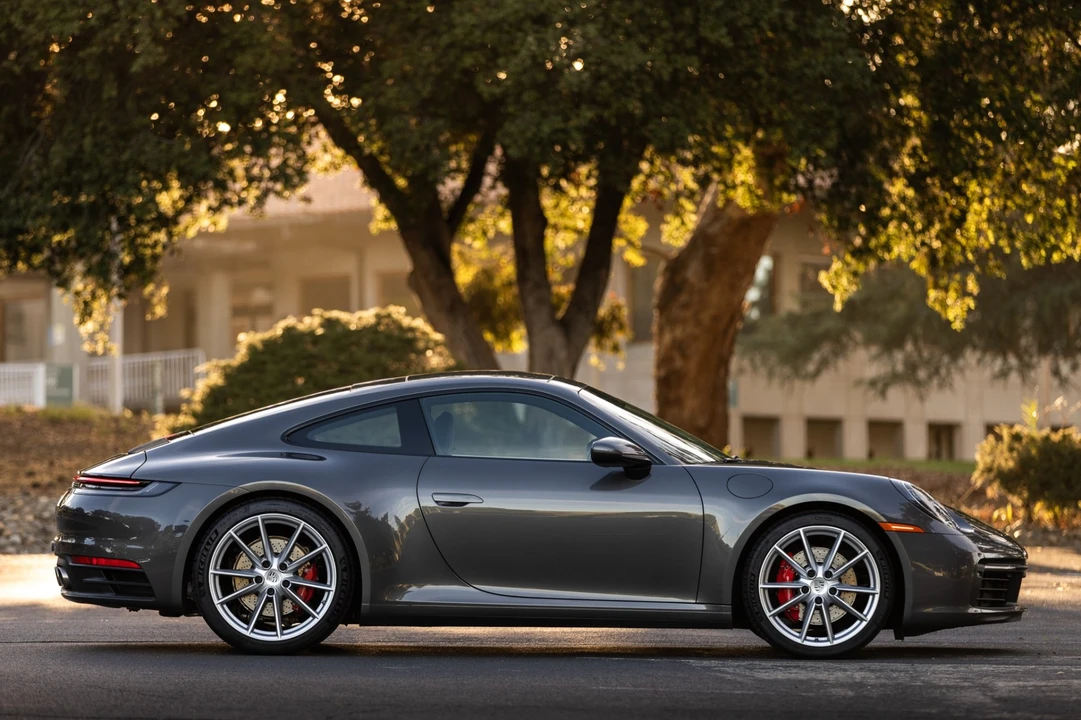 2020 Porsche 992 Carrera S - Image 3 of 10