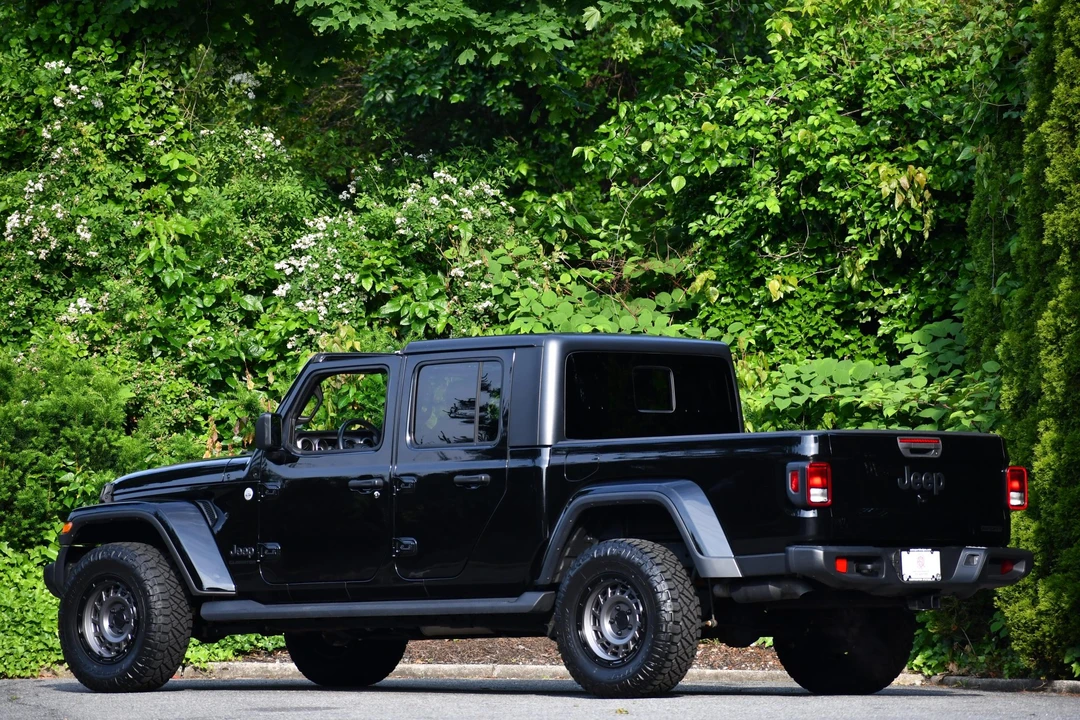 2021 Jeep JT Gladiator - Image 18 of 31