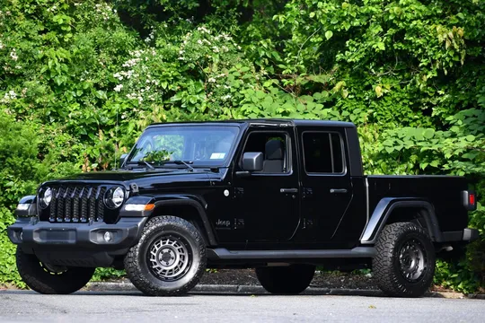 2021 Jeep Gladiator Sport