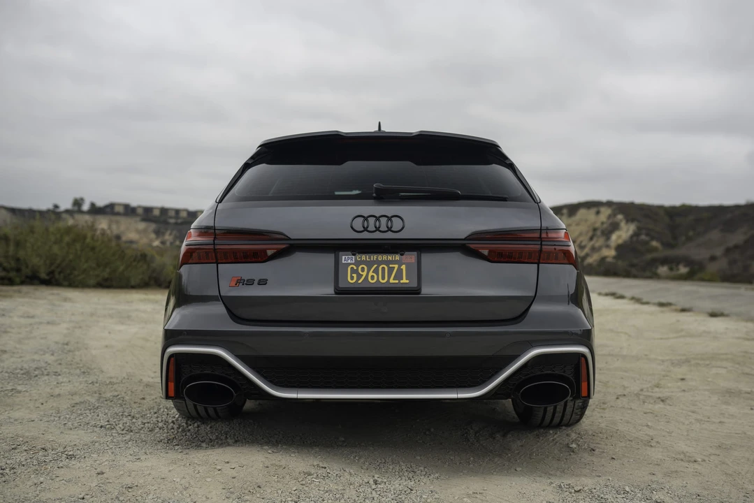 2022 Audi C8 RS6 - Image 20 of 31