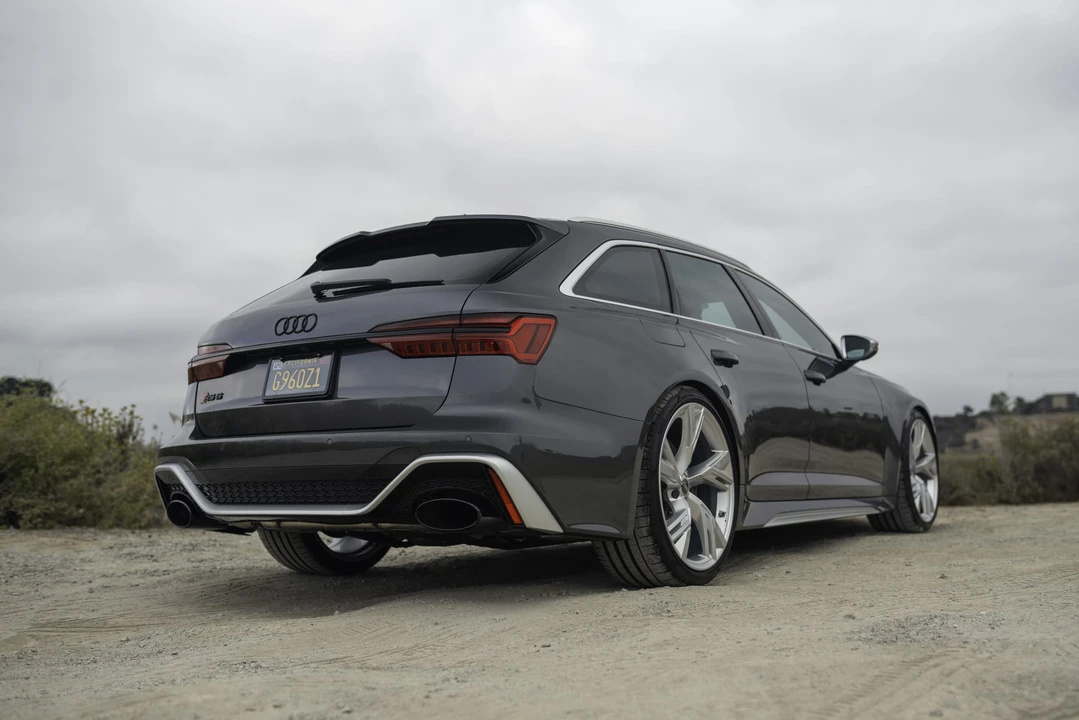 2022 Audi C8 RS6 - Image 16 of 31