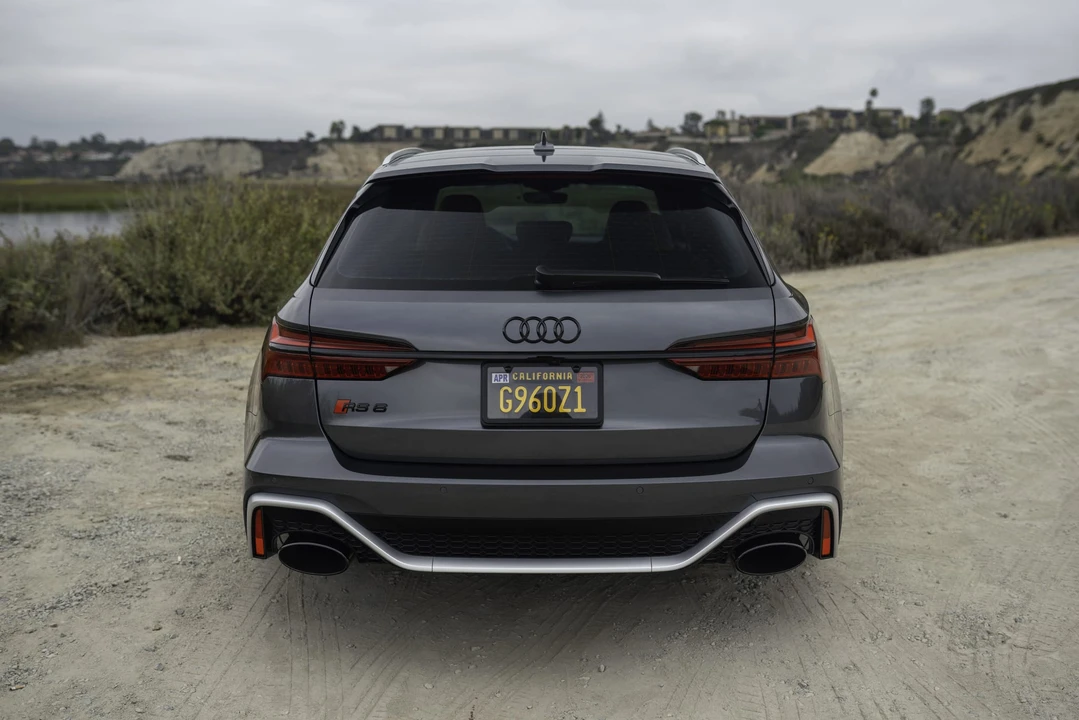2022 Audi C8 RS6 - Image 18 of 31