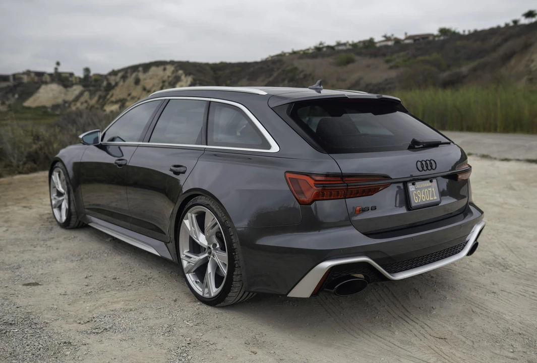 2022 Audi C8 RS6 - Image 21 of 31