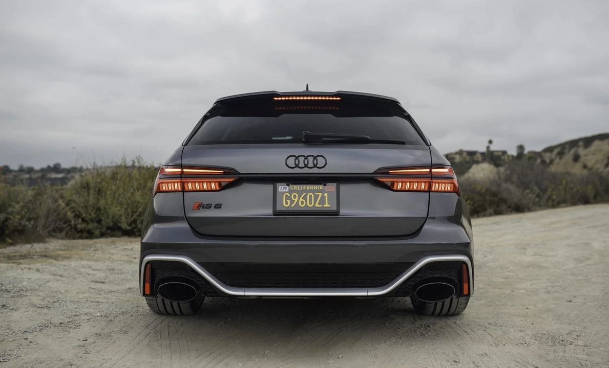 2022 Audi C8 RS6 - Image 17 of 31