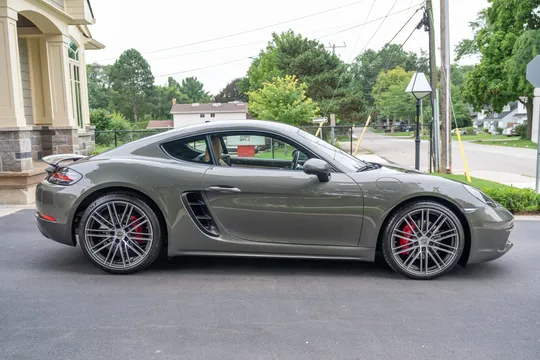 2022 Porsche 718 Cayman S - Image 4 of 31