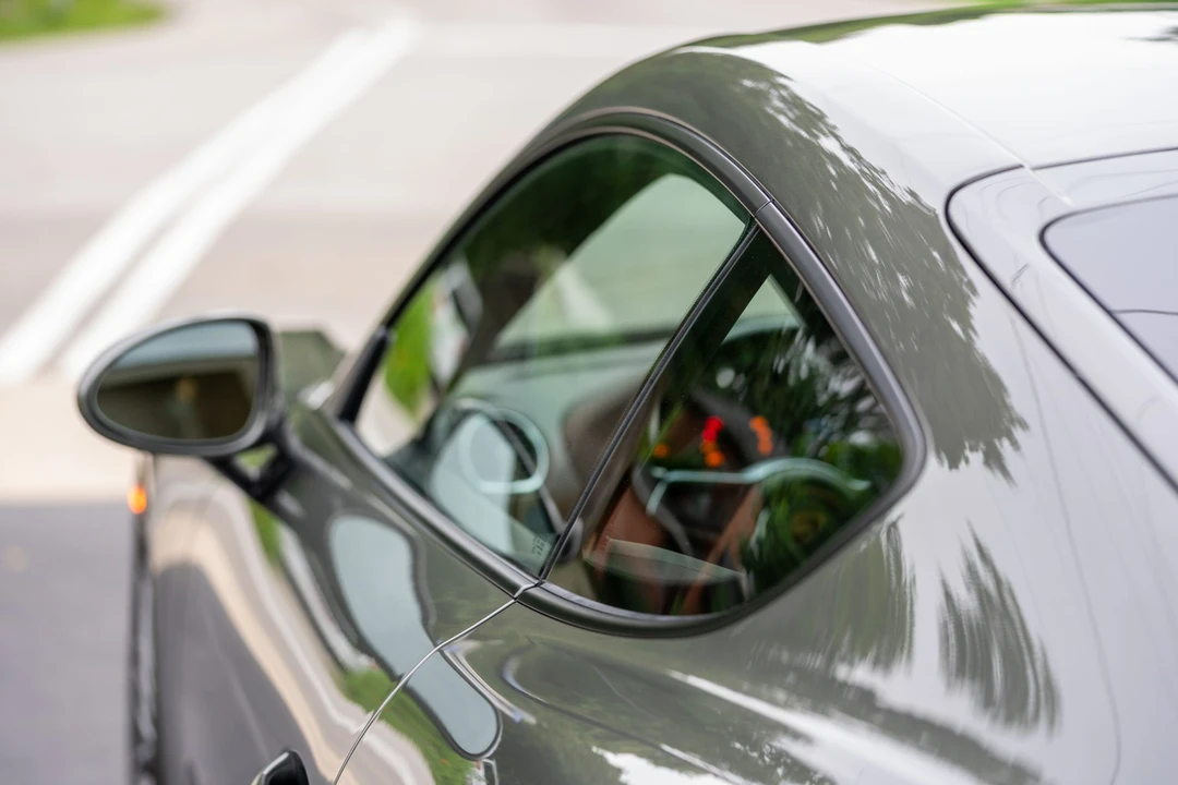 2022 Porsche 718 Cayman S - Image 24 of 31