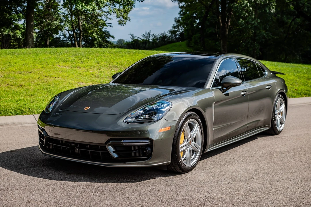 2022 Porsche 971 Panamera Turbo - Image 2 of 31
