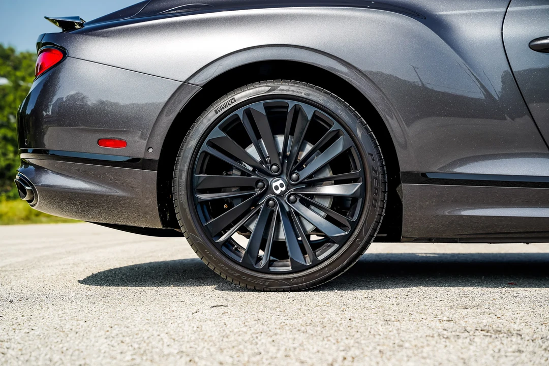 2023 Bentley Continental GT Speed 3rd Gen - Image 15 of 31