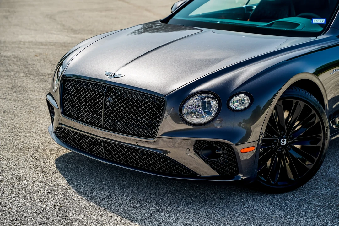 2023 Bentley Continental GT Speed 3rd Gen - Image 9 of 31