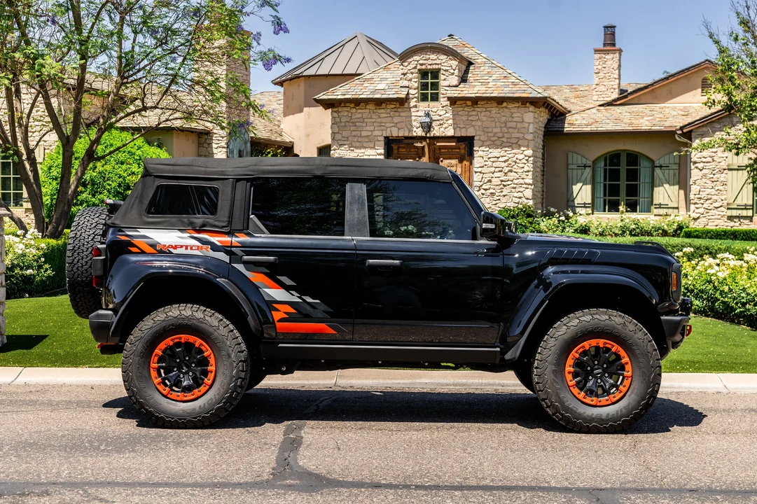 2024 Ford Bronco Raptor 6th Gen - Image 8 of 31