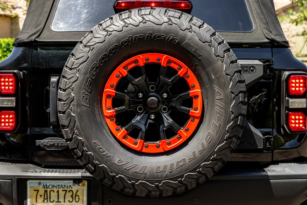 2024 Ford Bronco Raptor 6th Gen - Image 28 of 31