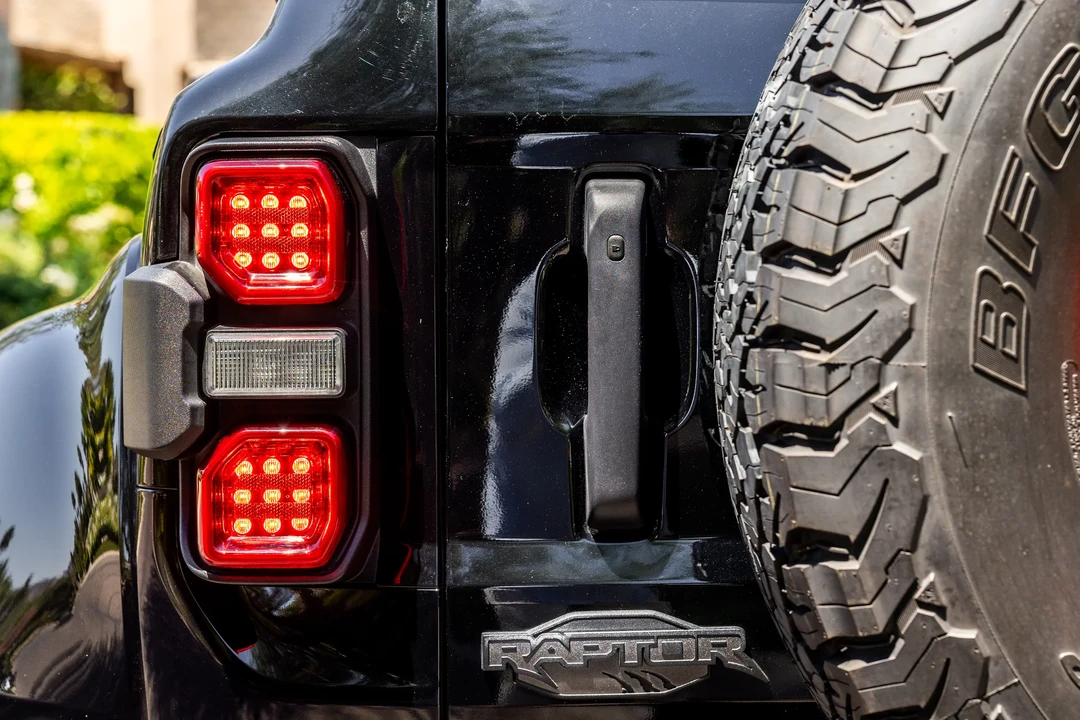 2024 Ford Bronco Raptor 6th Gen - Image 22 of 31