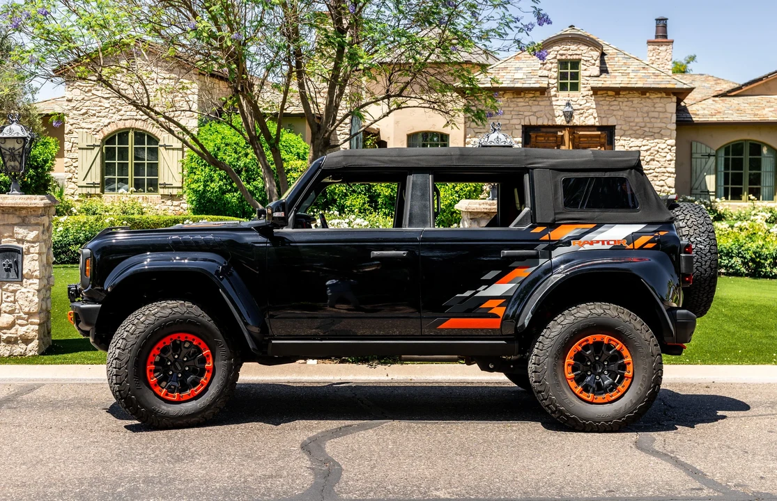 2024 Ford Bronco Raptor 6th Gen - Image 5 of 31