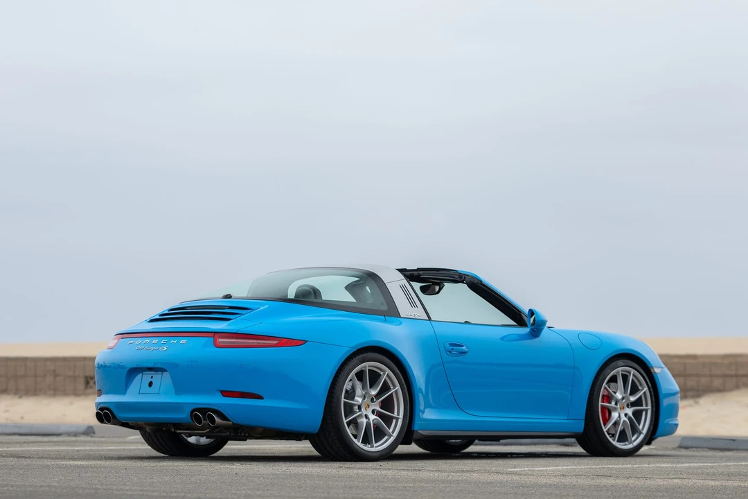 2015 Porsche 991 Targa 4 & 4S - Image 16 of 31