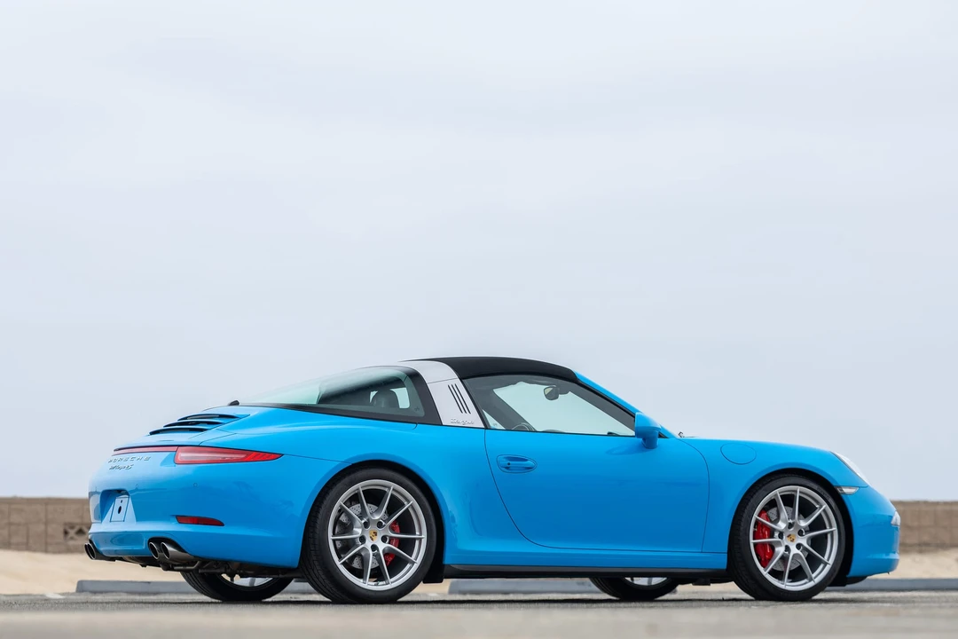 2015 Porsche 991 Targa 4 & 4S - Image 15 of 31