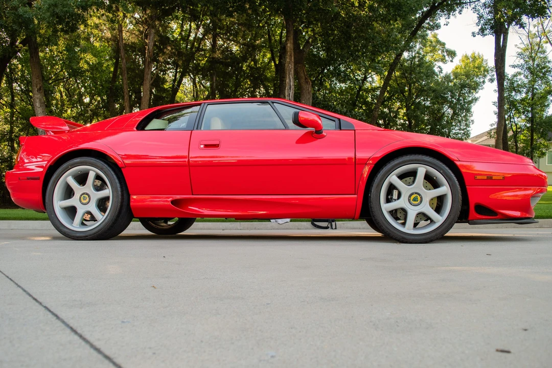 2001 Lotus Esprit V8 - Image 5 of 31