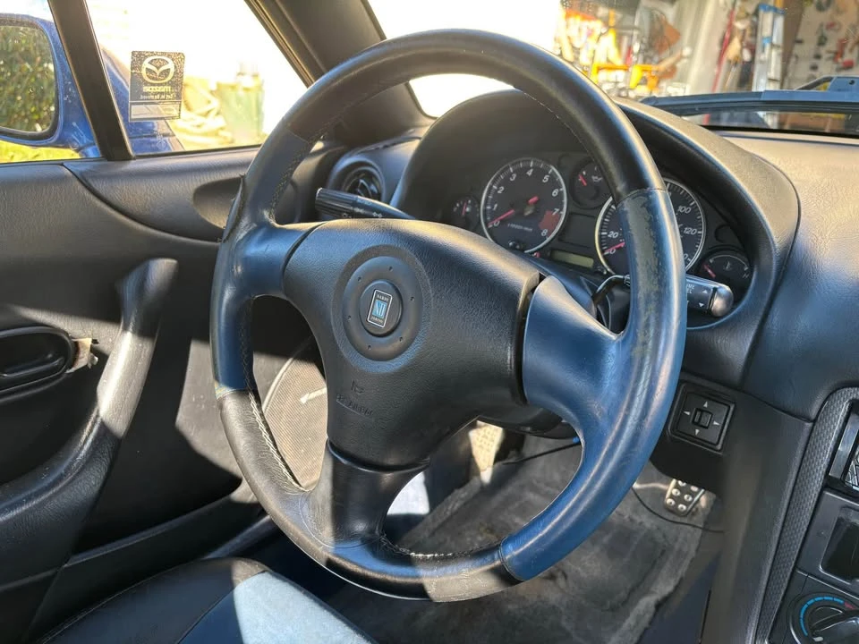 1999 Mazda NB MX-5 Miata - Image 8 of 10