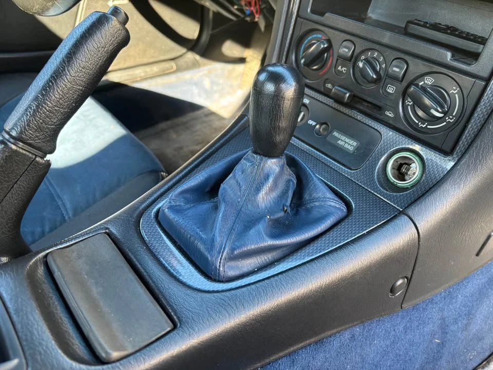 1999 Mazda NB MX-5 Miata - Image 5 of 10