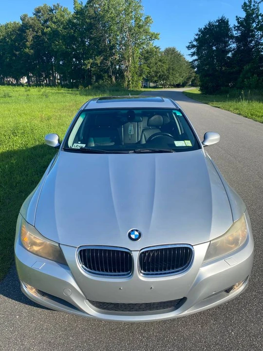 2011 BMW E90 3 Series Sedan - Image 12 of 22