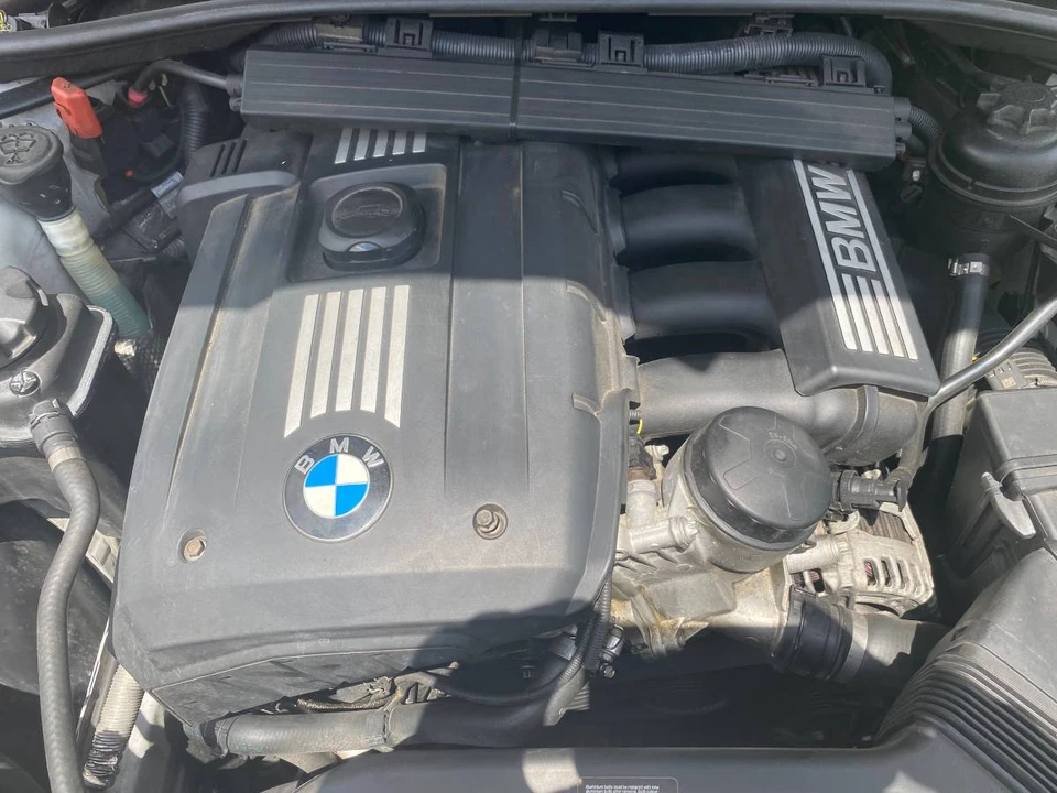 2011 BMW E90 3 Series Sedan - Image 11 of 22
