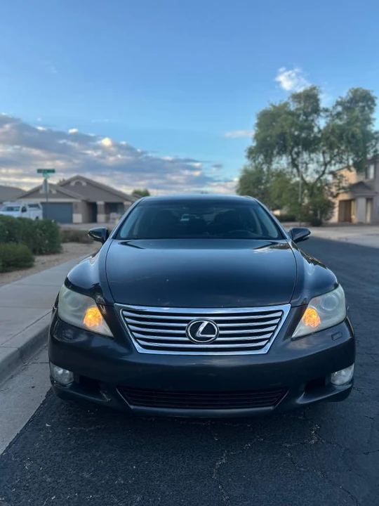 2011 Lexus LS 4th Gen - Image 4 of 24