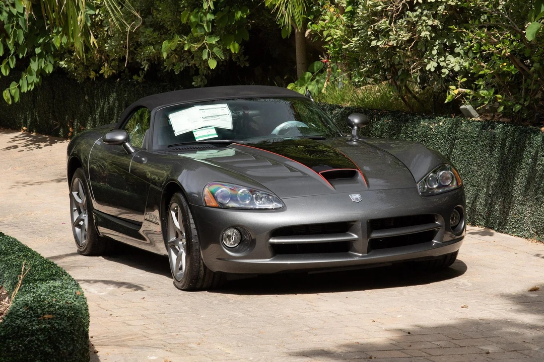 2010 Dodge Viper 4th Gen - Image 5 of 31