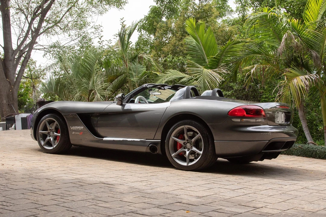 2010 Dodge Viper 4th Gen - Image 15 of 31