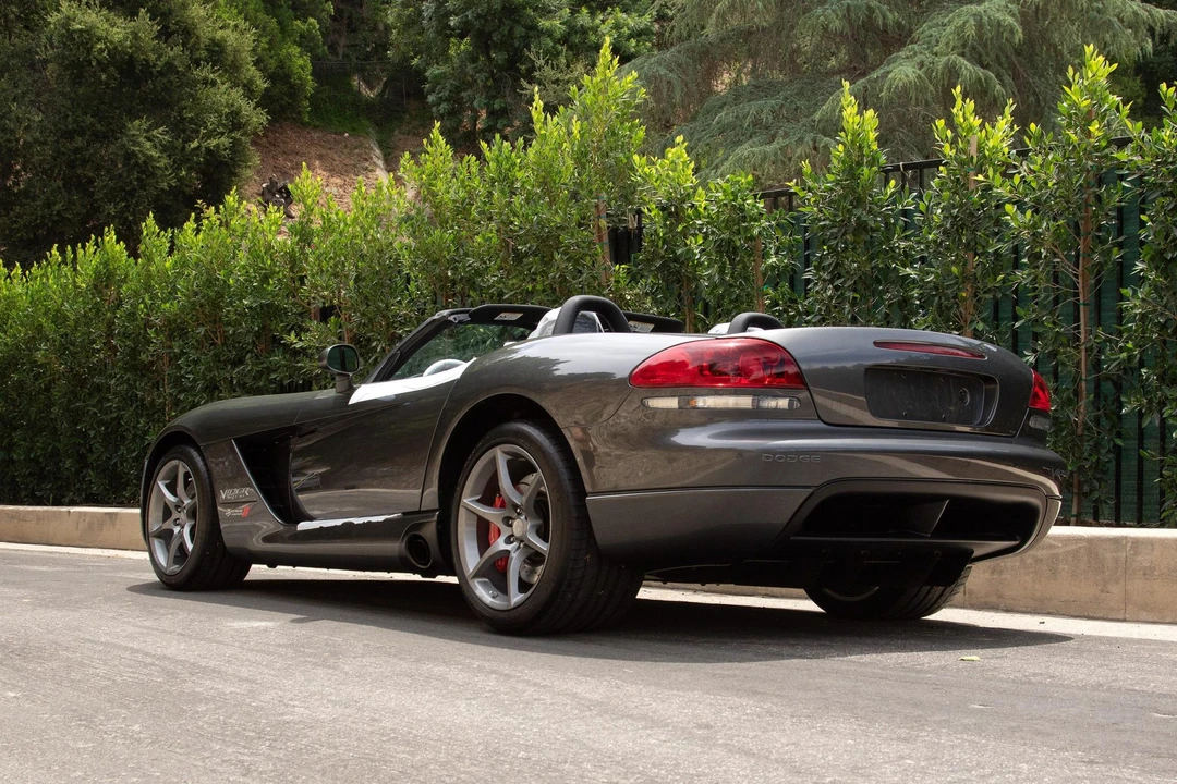 2010 Dodge Viper 4th Gen - Image 18 of 31
