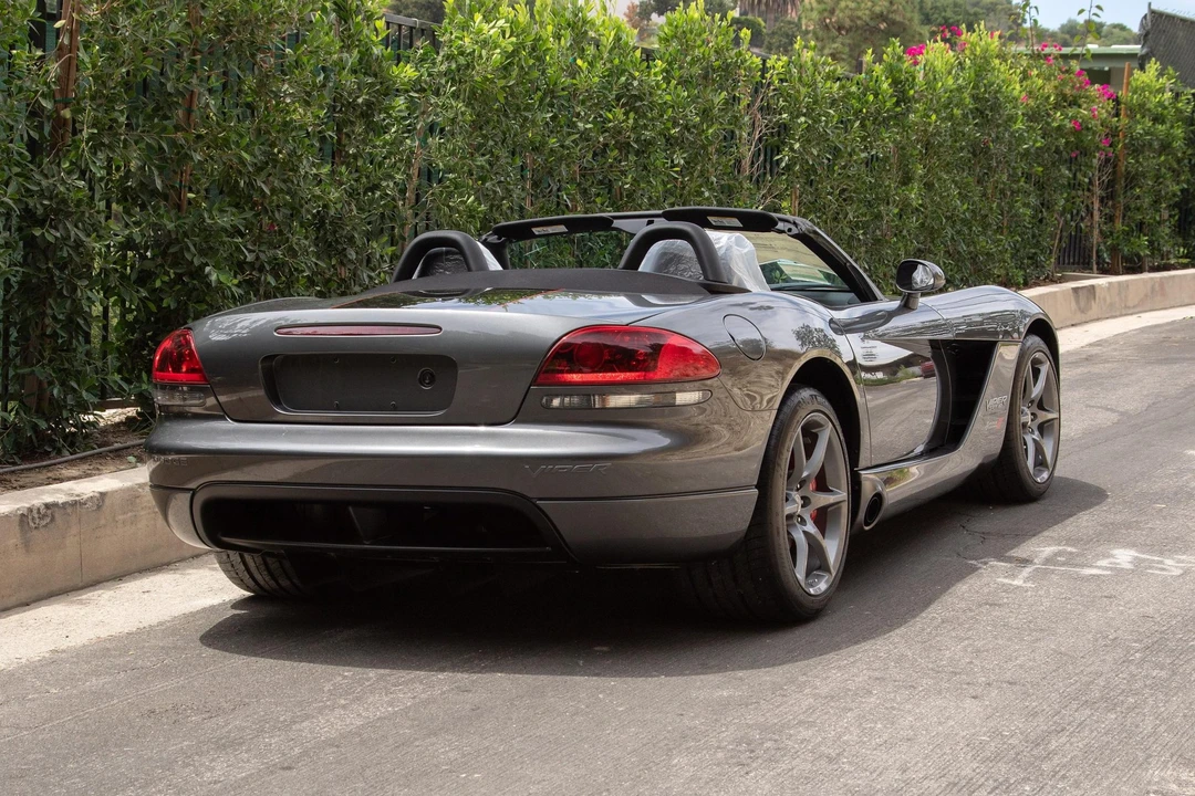2010 Dodge Viper 4th Gen - Image 27 of 31
