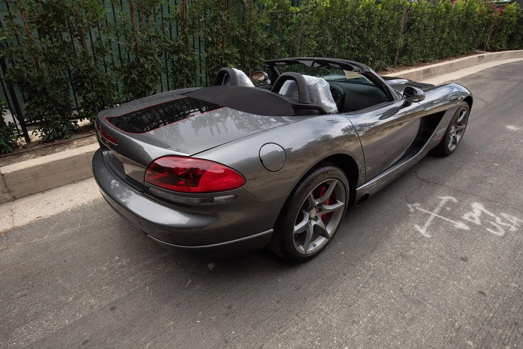 2010 Dodge Viper 4th Gen - Image 29 of 31