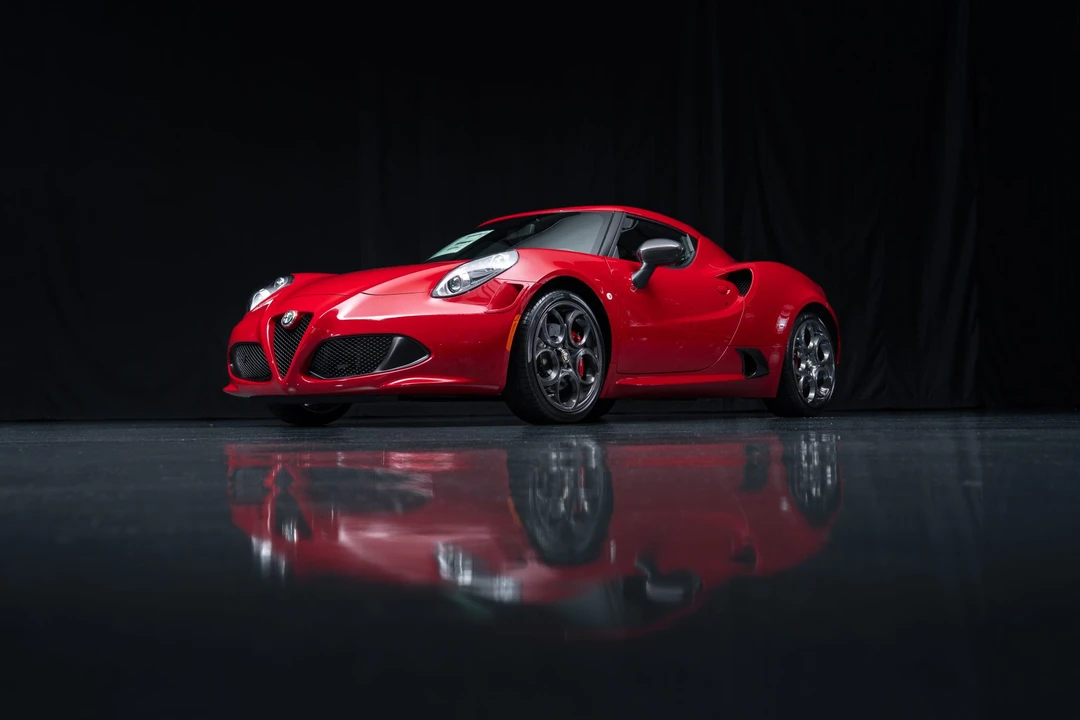 2015 Alfa Romeo 4C Coupe - Image 3 of 31