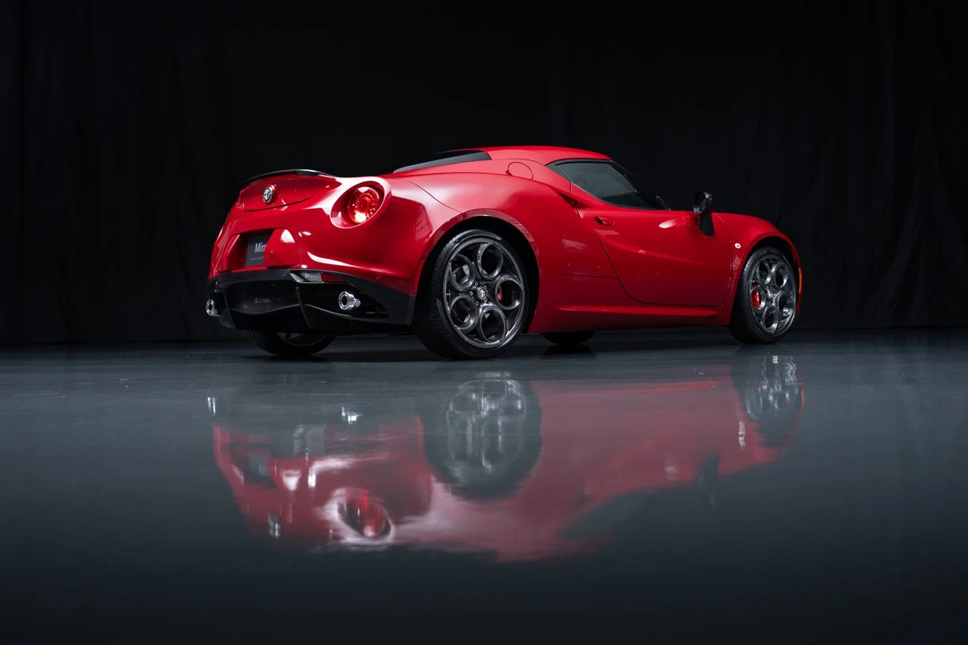 2015 Alfa Romeo 4C Coupe - Image 11 of 31