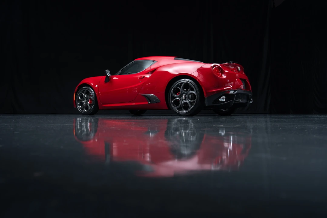 2015 Alfa Romeo 4C Coupe - Image 8 of 31
