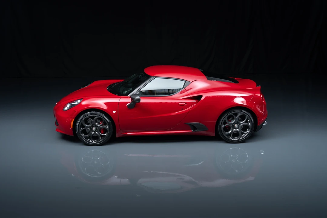 2015 Alfa Romeo 4C Coupe - Image 7 of 31