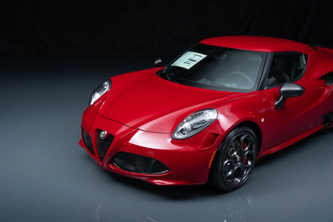 2015 Alfa Romeo 4C Coupe - Image 22 of 31