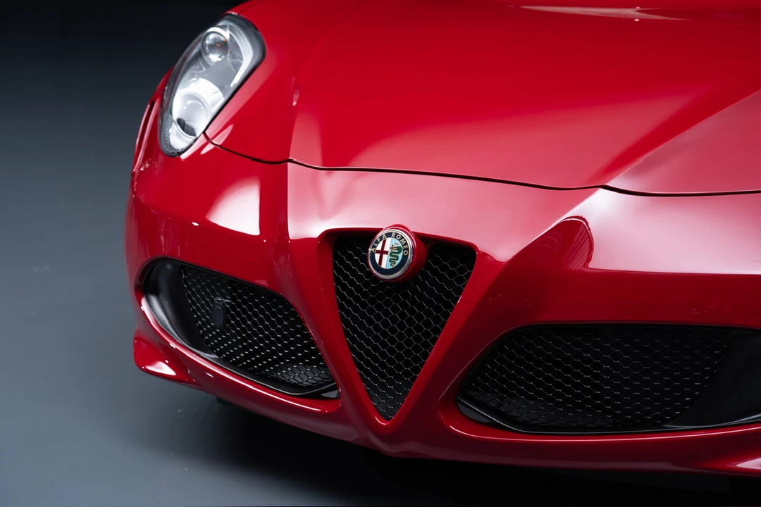 2015 Alfa Romeo 4C Coupe - Image 24 of 31