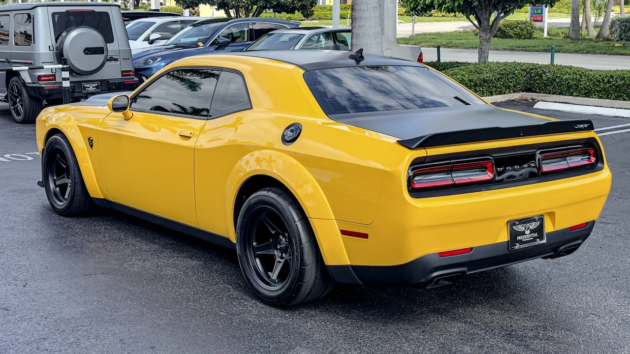 2018 Dodge Challenger SRT Demon & Super Stock 3rd Gen - Image 11 of 31