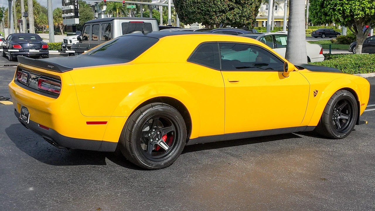 2018 Dodge Challenger SRT Demon & Super Stock 3rd Gen - Image 21 of 31