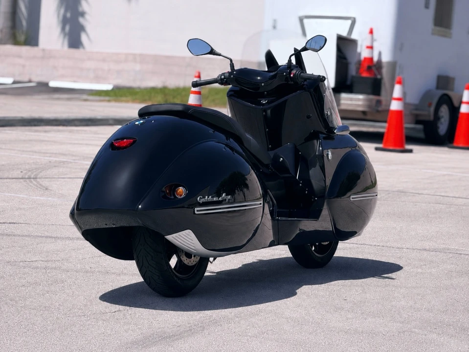2019 BMW Motorcycles - Image 27 of 31