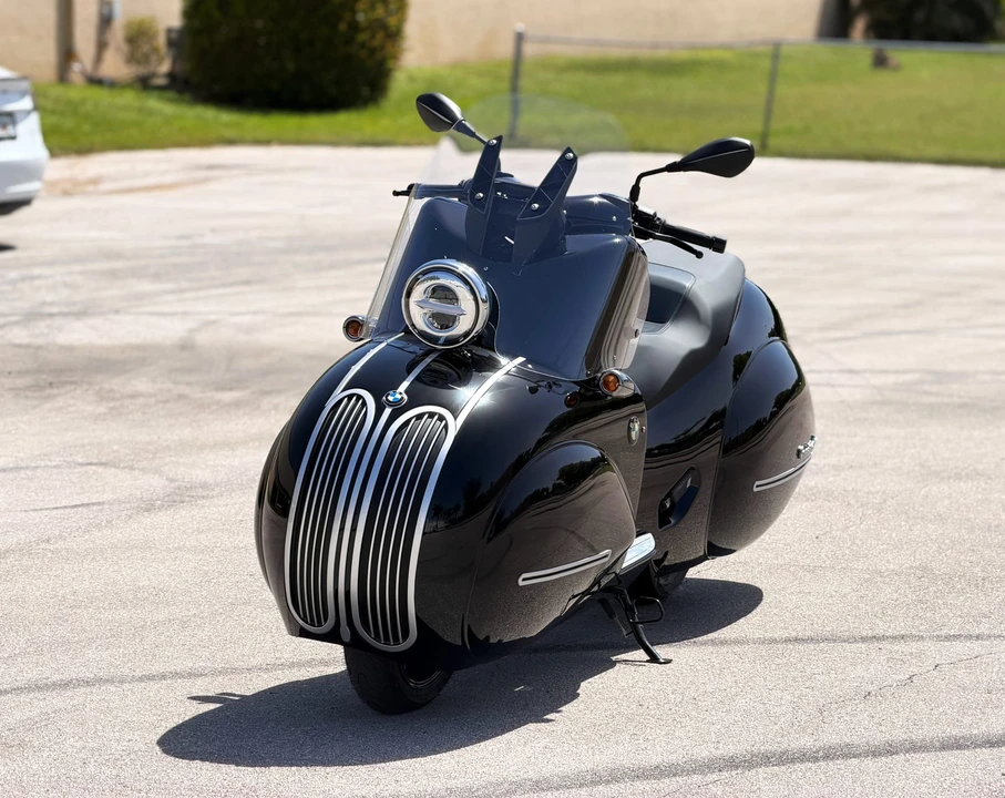 2019 BMW Motorcycles - Image 6 of 31