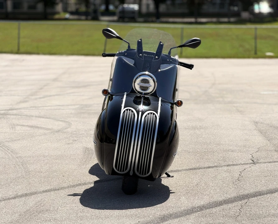 2019 BMW Motorcycles - Image 7 of 31